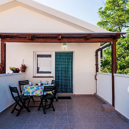 Nice Apartment In Vinjerac With Kitchen Dış mekan fotoğraf